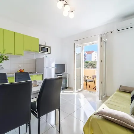 Apartment Ankora Supetar