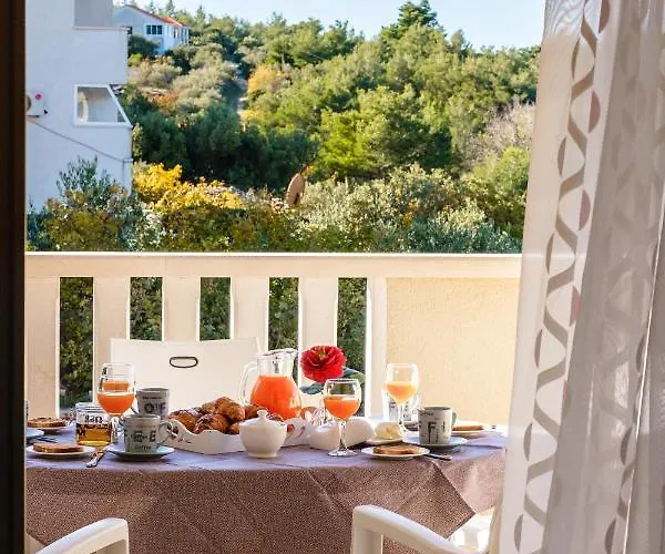 Apartamento Ankora Supetar