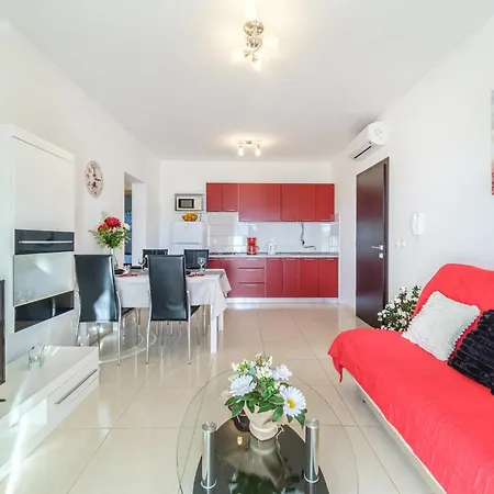 Ankora Apartment *